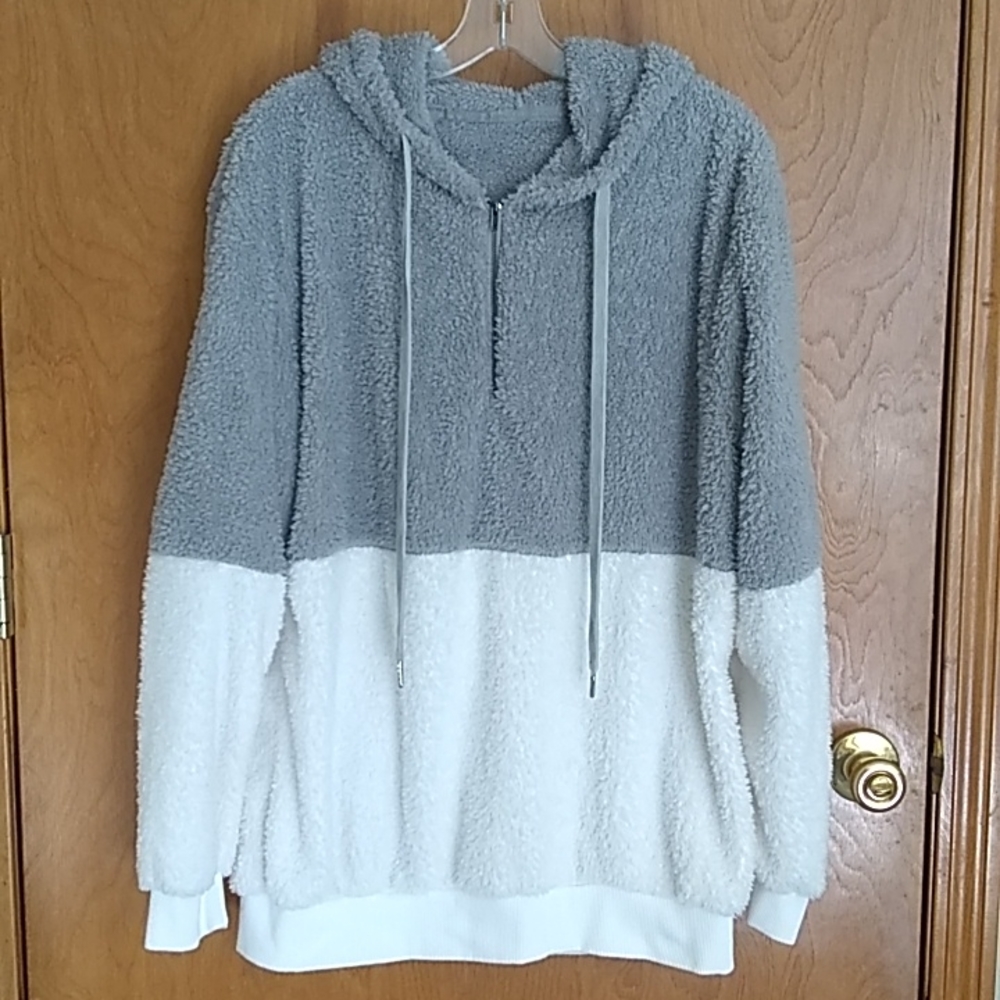 two-tone fuzzy hoodie